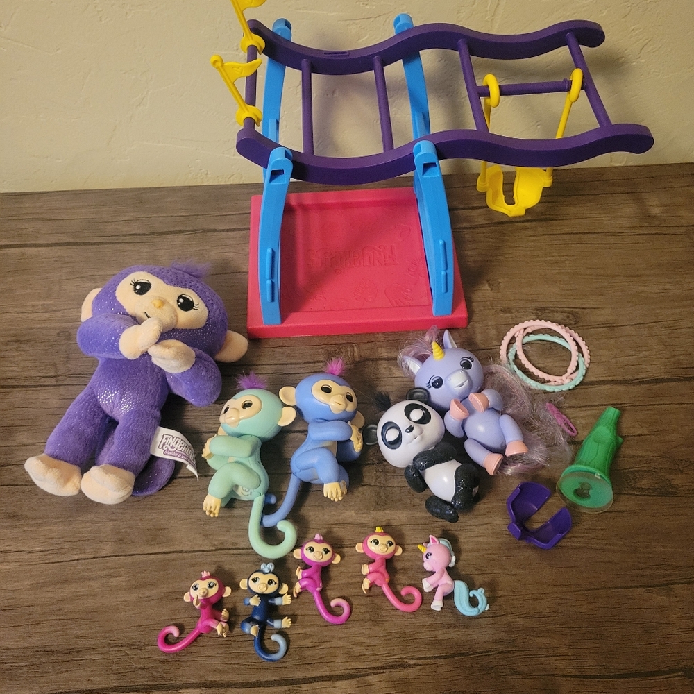 Kids Fingerling Monkeybars Playset Toy Lot